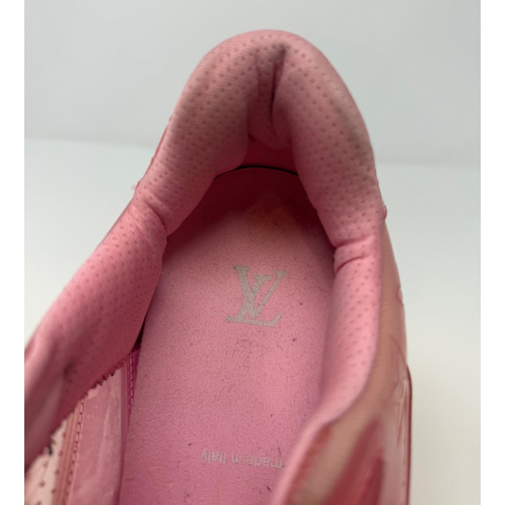 Louis Vuitton Clear Fluorescent Pink Trainer Size 8 US 7 LV - Picture 9 of 9